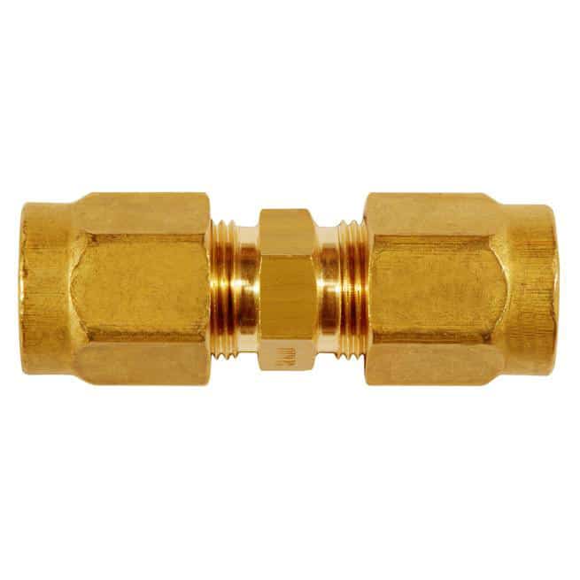 SO41021-22 messing union 22 mm